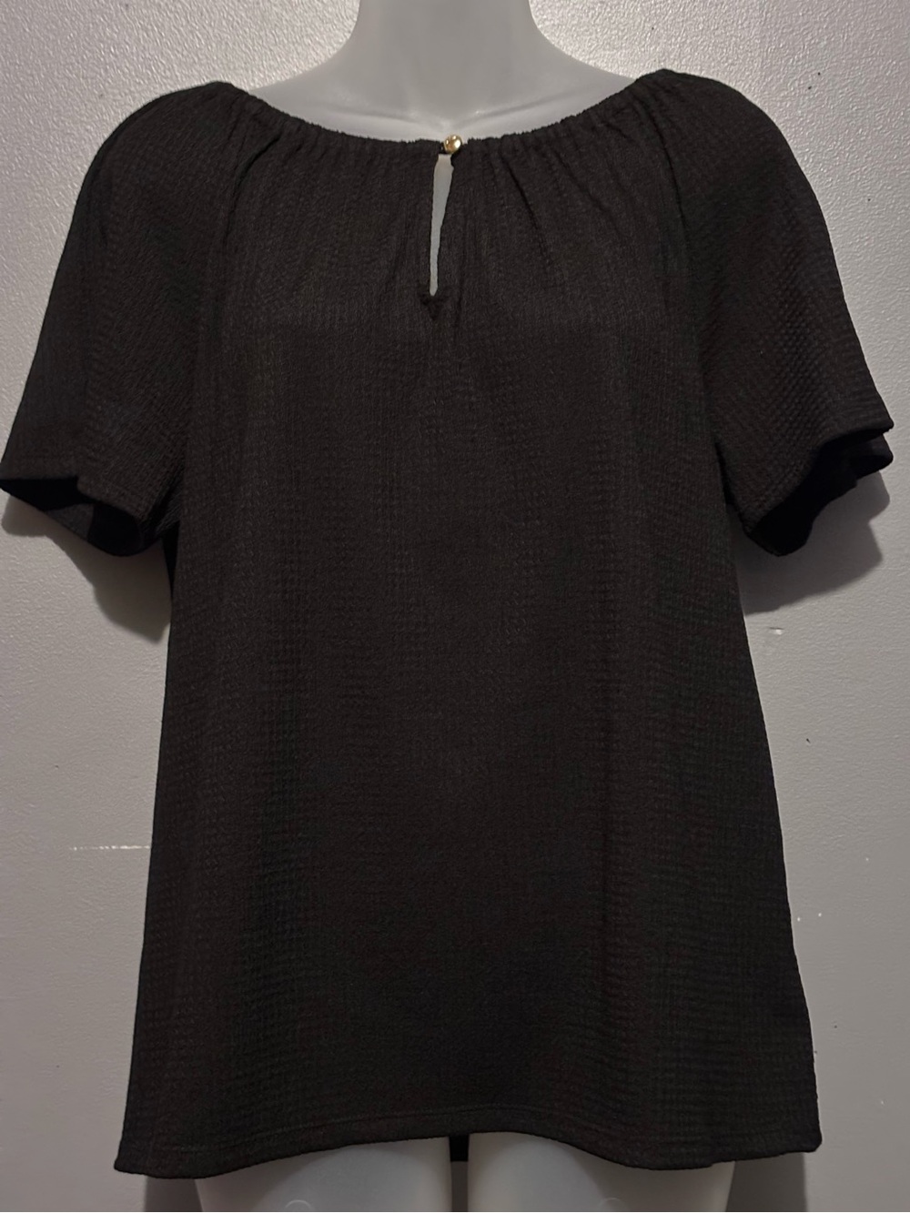 MICHAEL Michael Kors Black Textured Keyhole Blouse